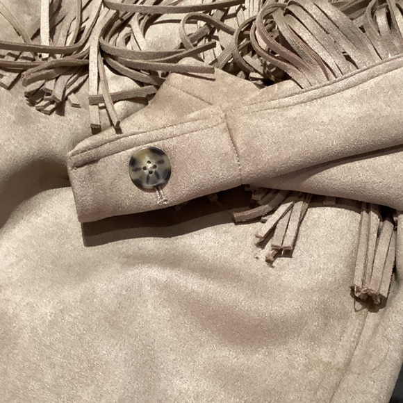 Stradivarius Tan Fringe Jacket - Picture 7 of 7